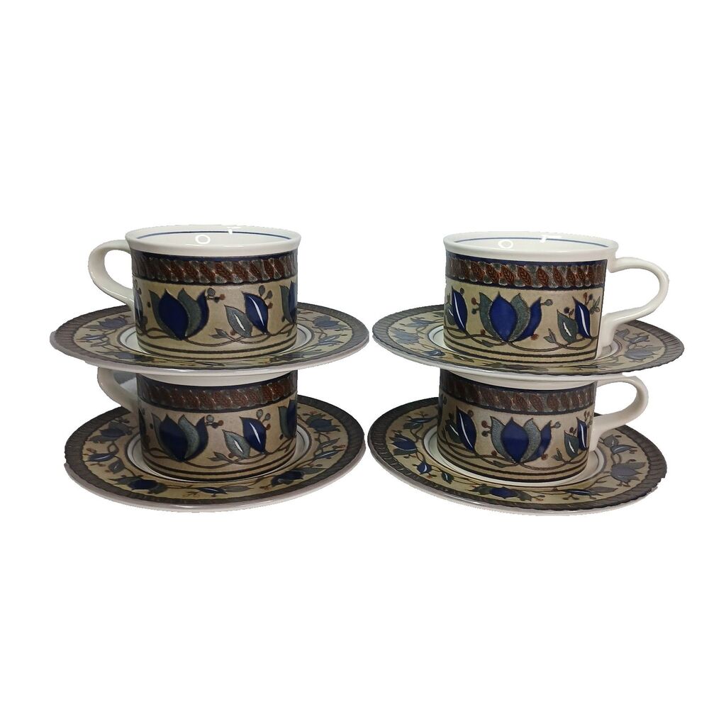 Lot of 4 Mikasa Intaglio Arabella Coffee Tea Cups & Saucers Sets CAC01 Vintage